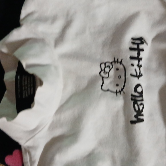 Hello Kitty Bundle - Picture 2 of 6